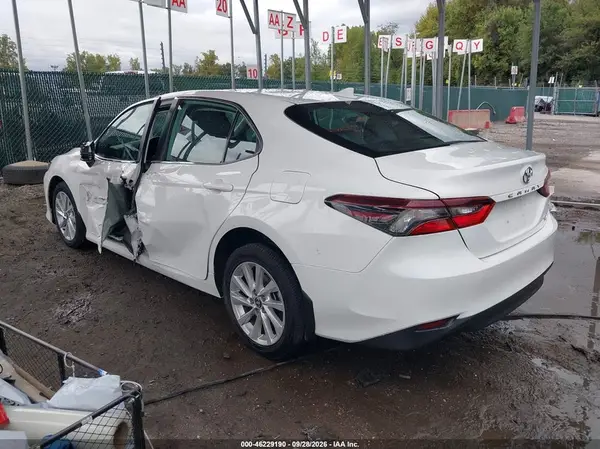 4T1C11BK4PU097362 — 2023 Toyota Camry, фото 3 с аукциона IAAI, Левый бок