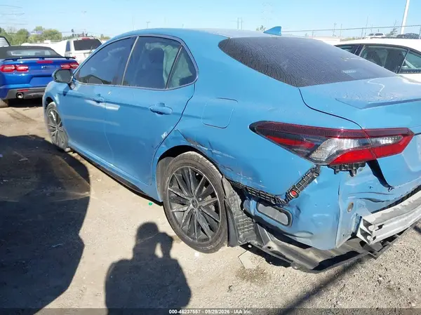 4T1G11AK4PU150466 — 2023 Toyota Camry, фото 3 с аукциона IAAI, Задняя часть