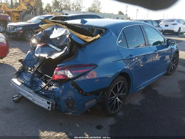 4T1S31AK2RU069537 — 2024 Toyota Camry, фото 4 с аукциона IAAI, Задняя часть