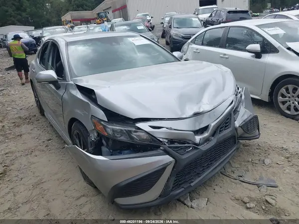 4T1T11AK4RU920098 — 2024 Toyota Camry, Передняя часть (Front End), фото до ремонта