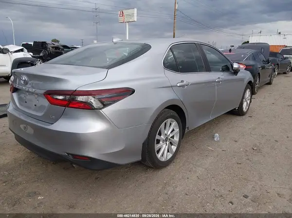 4T1C11AK1RU866288 — 2024 Toyota Camry, фото 4 с аукциона IAAI, Передняя часть