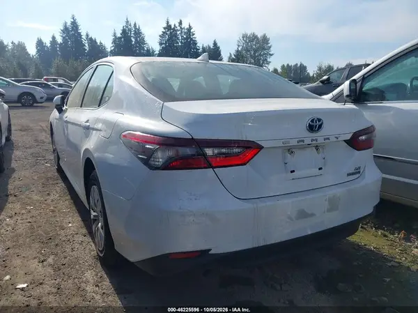 4T1C31AK4RU628669 — 2024 Toyota Camry, фото 3 с аукциона IAAI 14.10.2026, Передняя часть справа
