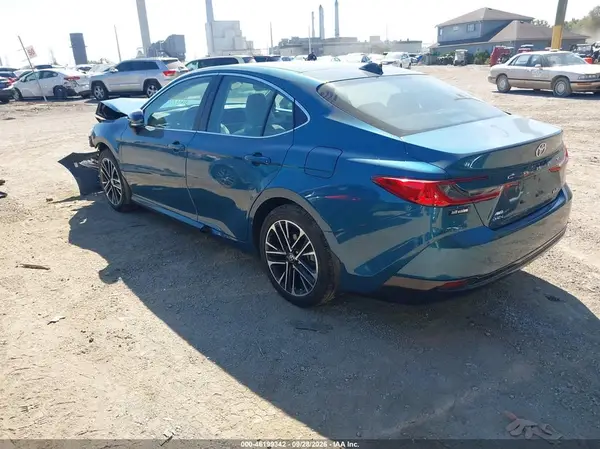 4T1DBADK3SU541659 — 2025 Toyota Camry, фото 3 с аукциона IAAI, Передняя часть