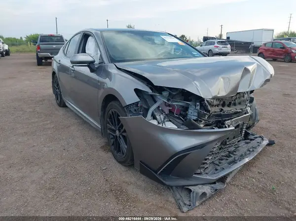 4T1DAACK0SU510440 — 2025 Toyota Camry, Передняя часть (Front End), фото до ремонта