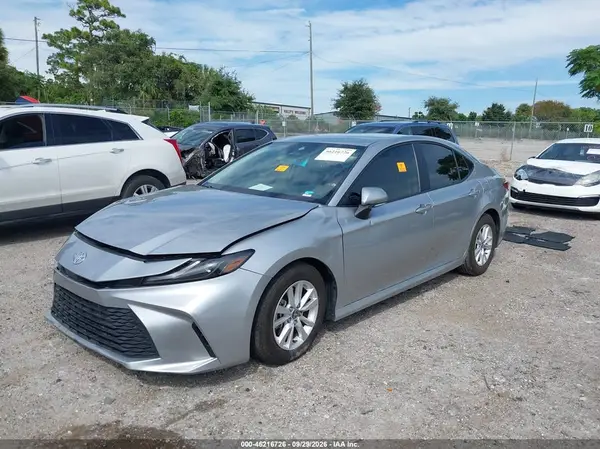 4T1DAACK1SU648827 — 2025 Toyota Camry, фото 2 с аукциона IAAI, Биологическая или химическая опасность
