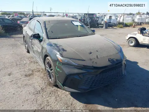 4T1DAACK2SU598021 — 2025 Toyota Camry, Правый бок, фото до ремонта