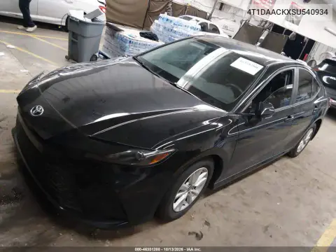 2025 Toyota Camry Le VIN 4T1DAACKXSU540934 фото 2
