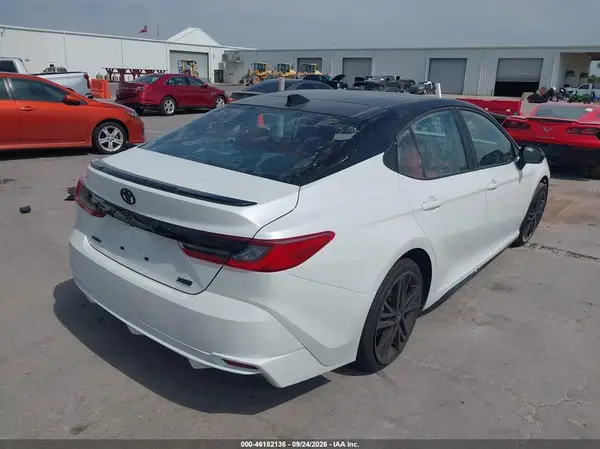 4T1DAACK0TU344521 — 2026 Toyota Camry, фото 4 с аукциона IAAI, Передняя часть