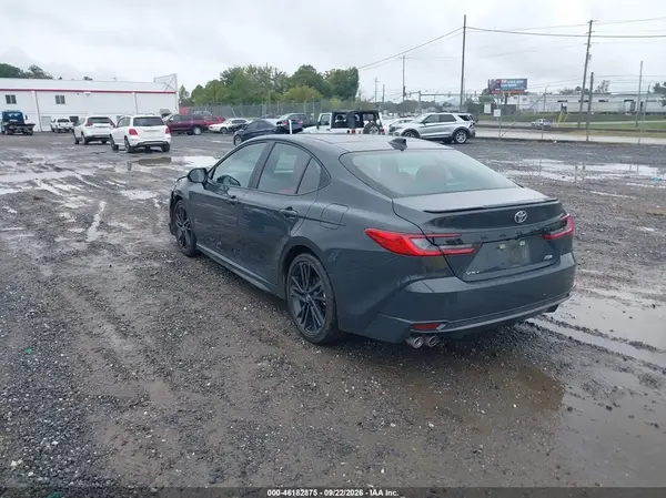 4T1DAACK4TU702767 — 2026 Toyota Camry, фото 3 с аукциона IAAI, Передняя часть справа