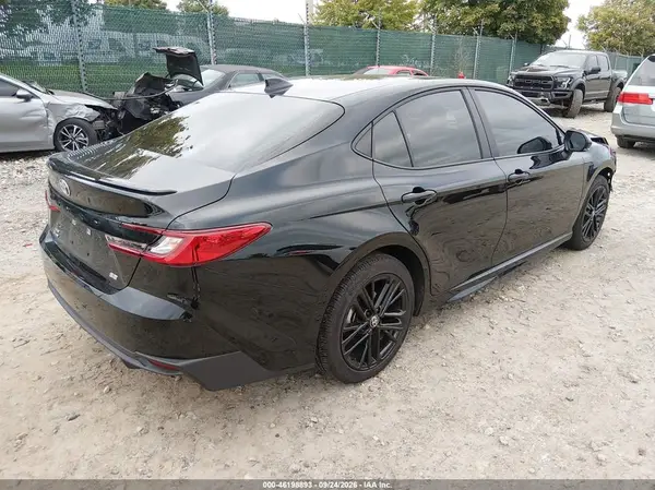 4T1DBADK4TU052026 — 2026 Toyota Camry, фото 4 с аукциона IAAI, Передняя часть