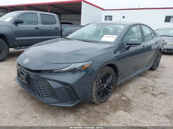 4T1DAACKXTU311543 — 2026 Toyota Camry, фото 2 с аукциона IAAI, Задняя часть