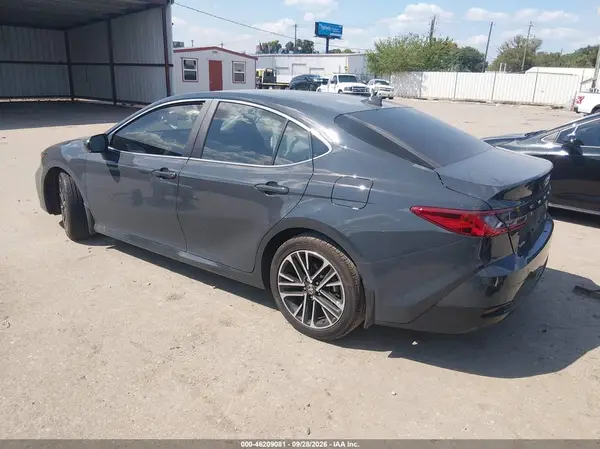 4T1DAACK1TU669212 — 2026 Toyota Camry, фото 3 с аукциона IAAI, Правый бок