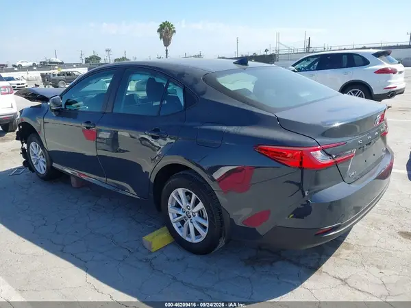 4T1DAACK0TU280755 — 2026 Toyota Camry, фото 3 с аукциона IAAI, Передняя часть