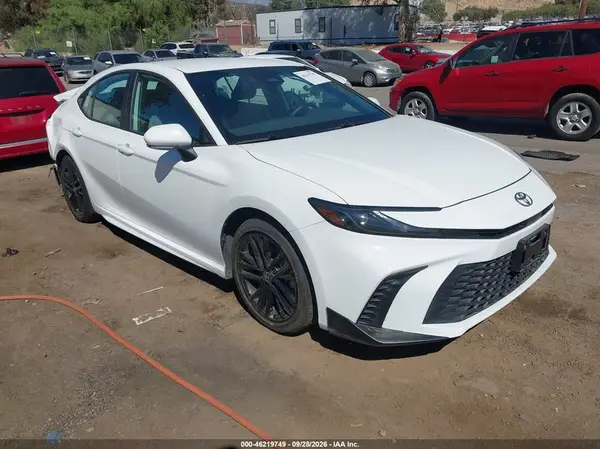 4T1DAACK1TU260935 — 2026 Toyota Camry, Задняя часть (Rear), фото до ремонта