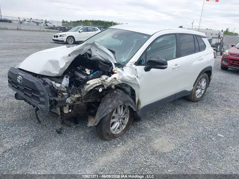 2026 Toyota Corolla Cross Le Awd VIN 7MUCAABG5TV156004 фото 2