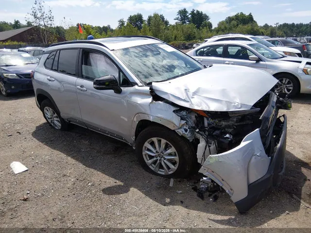 2026 Toyota Corolla Cross Le VIN 7MUBAABG2TV166422 фото 1