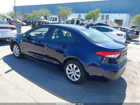 2026 Toyota Corolla Hybrid Hybrid Le VIN JTDBCMFE6T3143967 фото 3