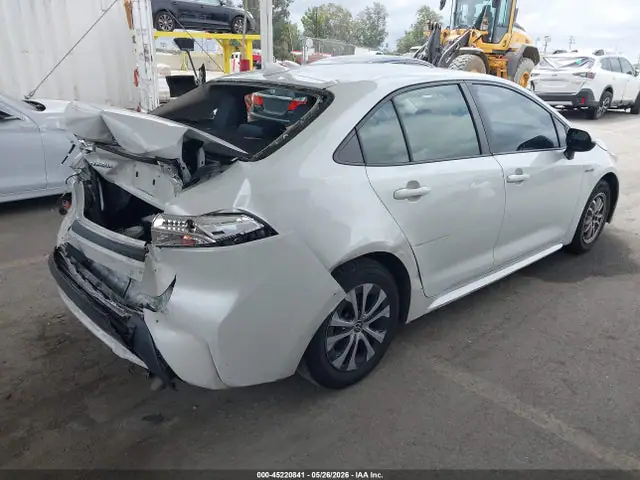 JTDEBRBE3LJ011098 — 2020 Toyota Corolla Hybrid LE, фото 4 с аукциона IAAI 14.10.2026, Задняя часть