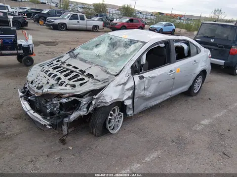 2020 Toyota Corolla Hybrid Le VIN JTDEBRBE4LJ018142 фото 2