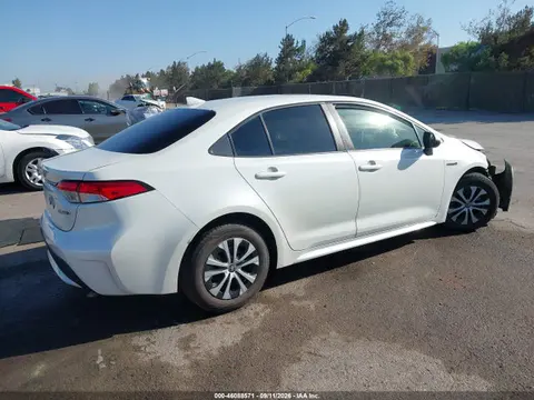 2020 Toyota Corolla Hybrid Le VIN JTDEBRBE8LJ017317 фото 4