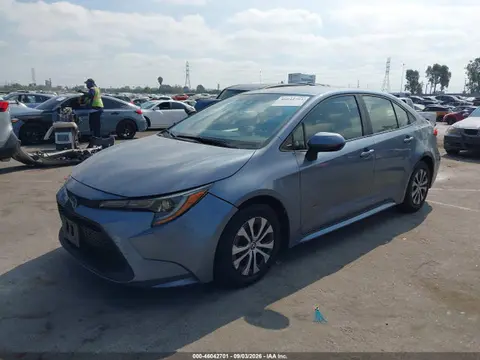 2022 Toyota Corolla Hybrid Le VIN JTDEAMDE8NJ045124 фото 2