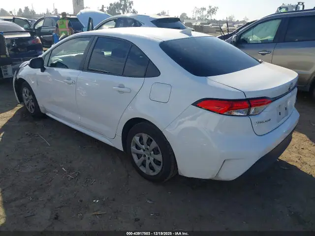 JTDBCMFE5R3052679 — 2024 Toyota Corolla Hybrid LE, фото 3 с аукциона IAAI 30.09.2026, Передняя часть