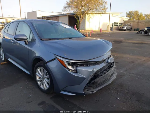 2024 Toyota Corolla Hybrid Le VIN JTDBCMFE5R3068364 фото 1
