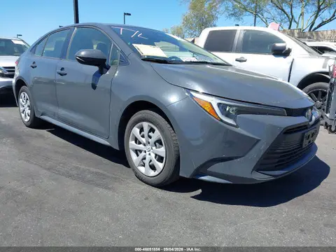 JTDBCMFEXR3045646 — 2024 Toyota Corolla Hybrid LE, Задняя часть (Rear), фото до ремонта