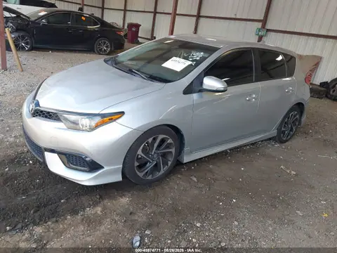 2018 Toyota COROLLA IM VIN JTNKARJE2JJ571663 фото 2