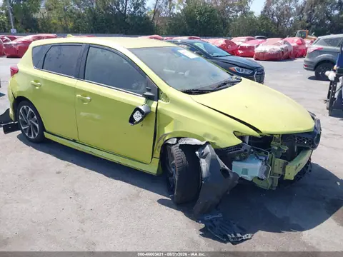 JTNKARJE1JJ572481 — 2018 Toyota Corolla IM, Передняя часть (Front End), фото до ремонта