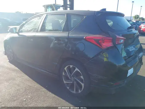2018 Toyota COROLLA IM VIN JTNKARJE6JJ561203 фото 3