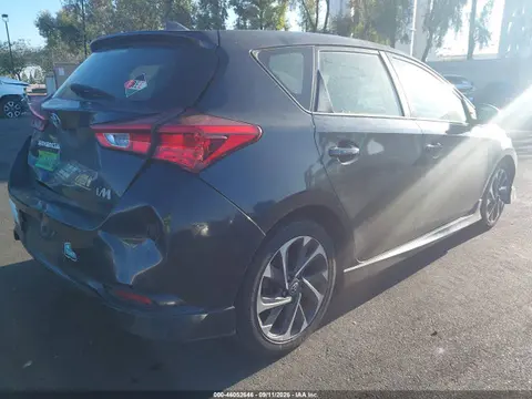 2018 Toyota COROLLA IM VIN JTNKARJE6JJ561203 фото 4