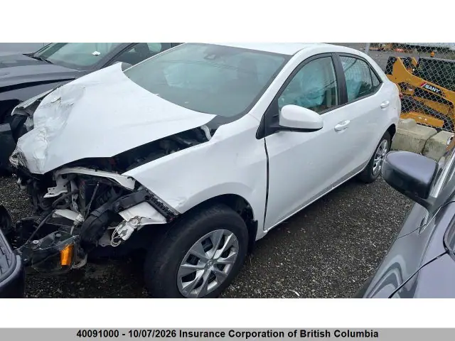 2T1BURHE7HC763040 — 2017 Toyota Corolla L/LE/XLE/SE/XSE, Передняя часть (Front), фото до ремонта
