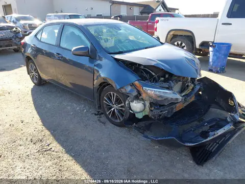 2T1BURHE9JC976853 — 2018 Toyota Corolla L/LE/XLE/SE/XSE, Передняя часть (Front), фото до ремонта