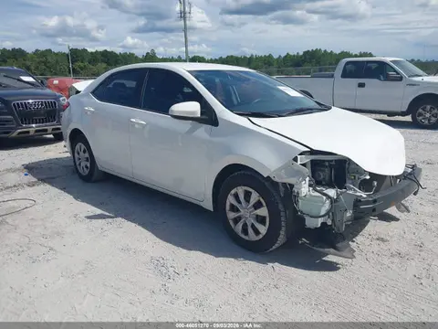 2T1BURHE2JC984793 — 2018 Toyota Corolla L, Передняя часть (Front & Rear), фото до ремонта