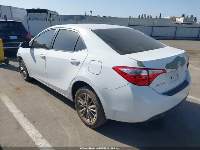 5YFBURHE5EP067076 — 2014 Toyota Corolla LE Plus, фото 3 с аукциона IAAI 13.10.2026, Передняя часть