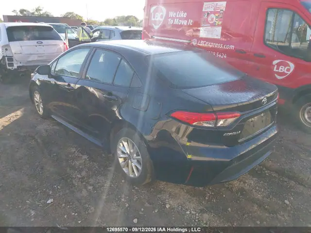 5YFBPMBE3NP295192 — 2022 Toyota Corolla LE/XLE, фото 3 с аукциона IAAI 13.10.2026, Передняя часть
