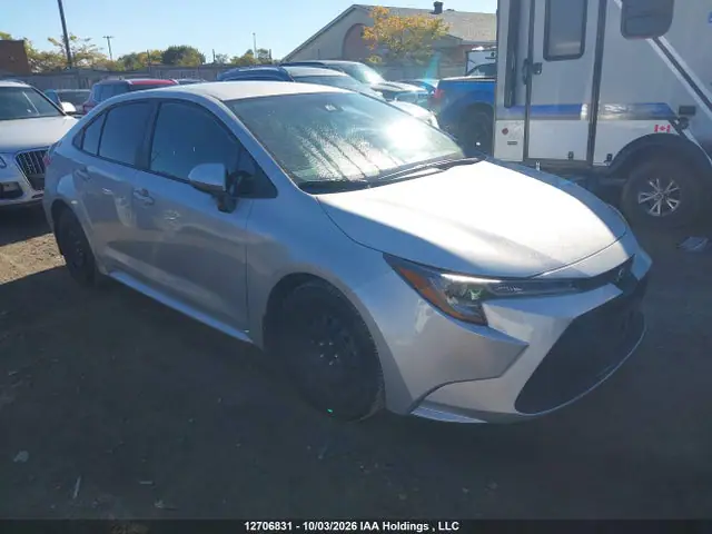 5YFBPMBE8NP322628 — 2022 Toyota Corolla LE/XLE, Град (Hail), фото до ремонта