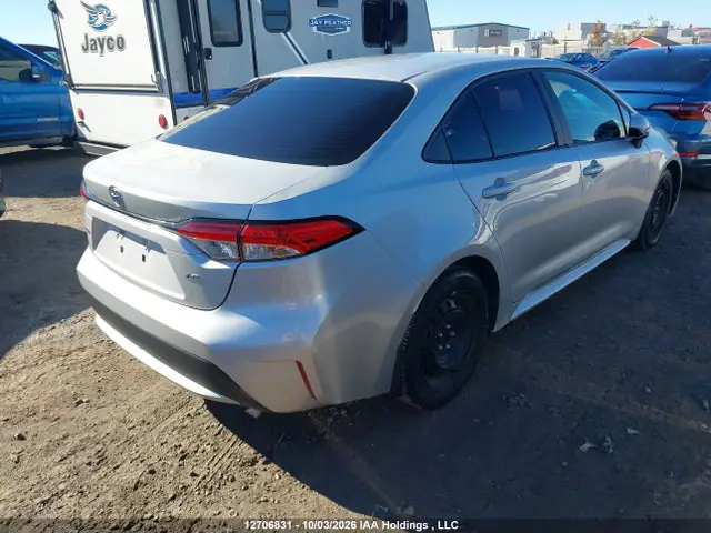 5YFBPMBE8NP322628 — 2022 Toyota Corolla LE/XLE, фото 4 с аукциона IAAI 14.10.2026, Град