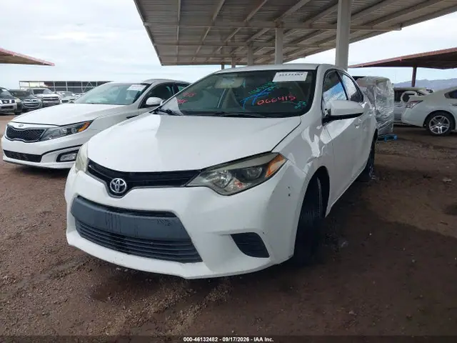 2014 Toyota COROLLA LE VIN 5YFBURHE7EP066415 фото 2