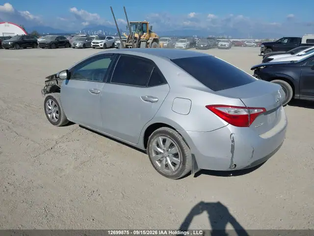 2T1BURHEXFC336237 — 2015 Toyota Corolla LE, фото 3 с аукциона IAAI 29.09.2026, Передняя часть