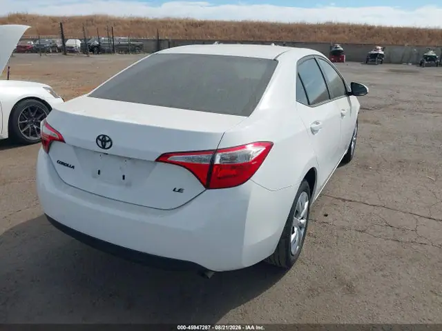 5YFBURHE4FP214571 — 2015 Toyota Corolla LE, фото 4 с аукциона IAAI 30.09.2026, Естественный износ