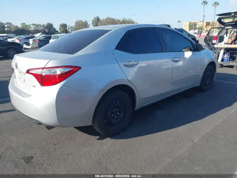 2015 Toyota COROLLA LE VIN 5YFBURHE0FP315364 фото 4