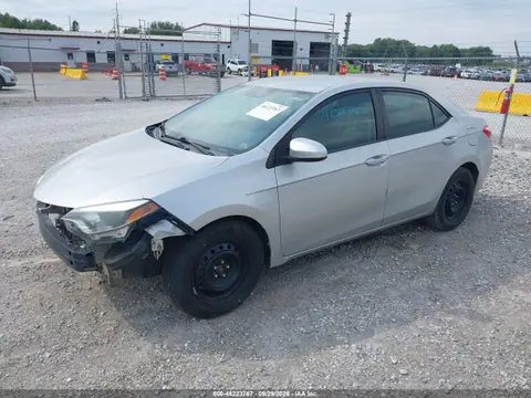 2015 Toyota COROLLA LE VIN 2T1BURHE3FC330442 фото 2