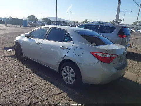 2016 Toyota COROLLA LE VIN 5YFBURHE4GP542333 фото 3
