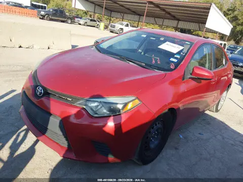 2016 Toyota COROLLA LE VIN 5YFBURHE1GP421694 фото 2