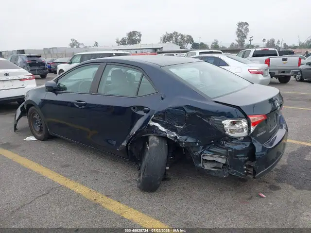 2T1BURHE8HC748062 — 2017 Toyota Corolla LE, фото 3 с аукциона IAAI 29.09.2026, Передняя часть
