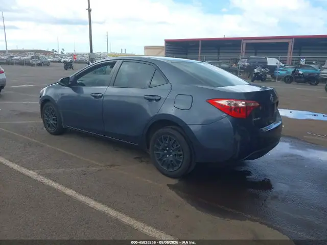 2017 Toyota COROLLA LE VIN 5YFBURHE1HP674189 фото 3
