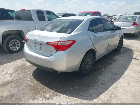 2017 Toyota COROLLA LE VIN 5YFBURHE2HP721682 фото 4