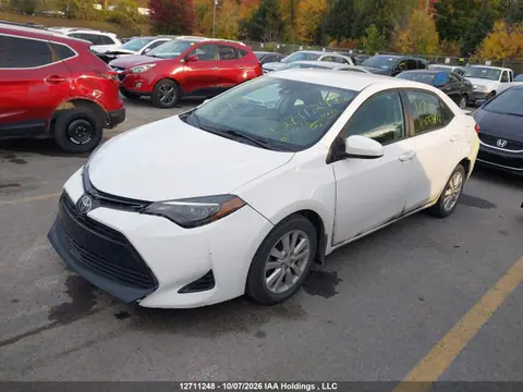 2018 Toyota COROLLA LE VIN 2T1BURHE7JC053156 фото 2